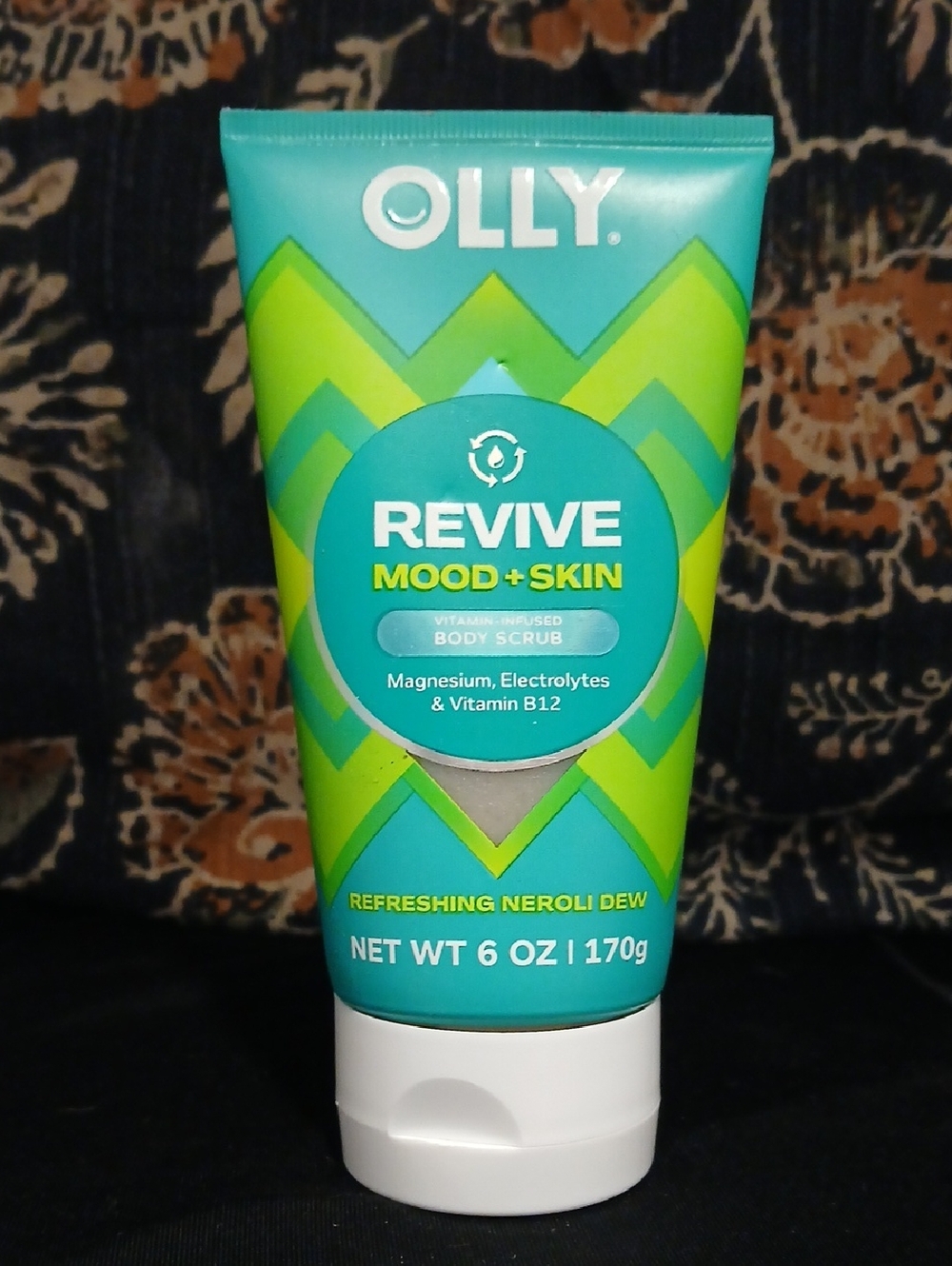 Olly Revive Mood + Skin Body Scrub - Refreshing Neroli Dew Magnesium + B12